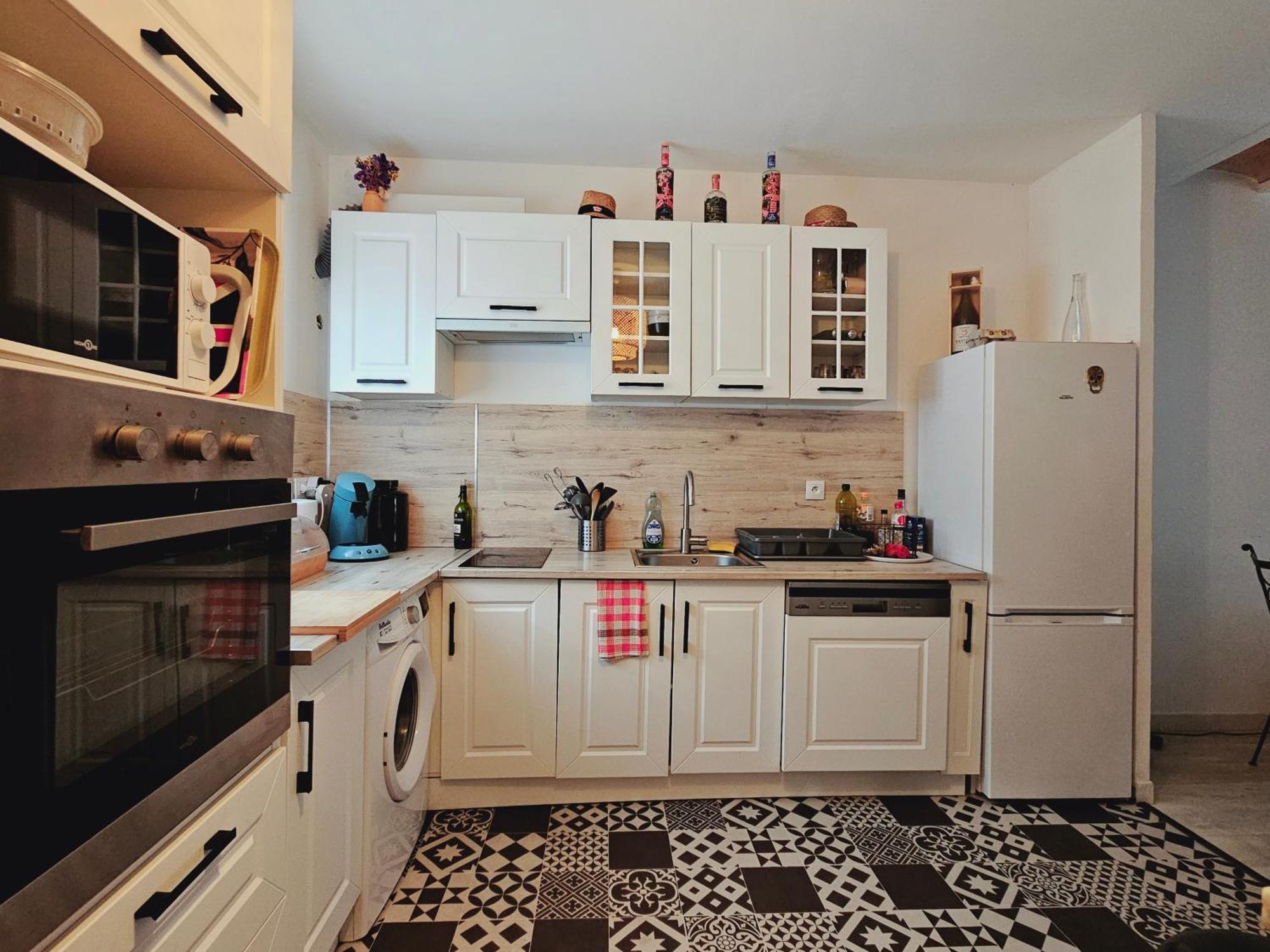 Maison Chaleureuse A Uzes Bagian luar foto